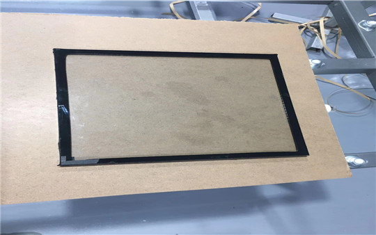 非隔热防火玻璃